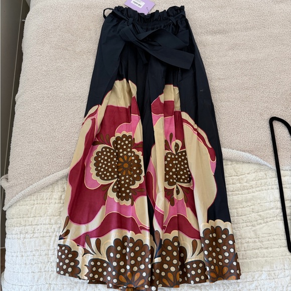 LA DoubleJ A-Line Skirt with Floral Patterns - Picture 7 of 7